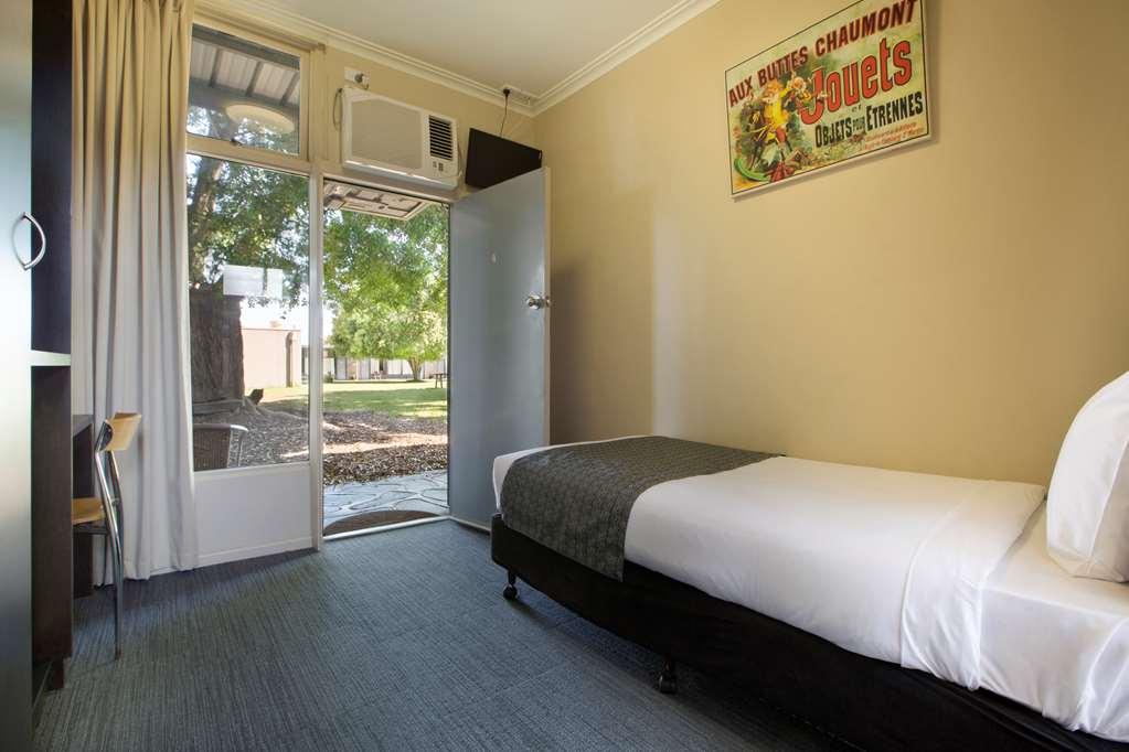 Links Hotel Seaton Room photo